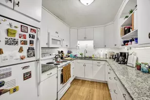 12 Candlewood Ln, Dennis, MA 02639 - Photo 9