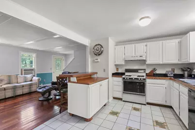89 Degrass Road, Mashpee, MA 02649 - Photo 11