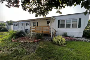 14 Joseph St, Wareham, MA 02571 - Photo 1