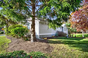 1 Par 3 Ct, Mashpee, MA 02649 - Photo 45