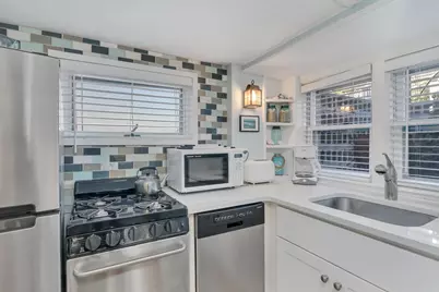 488 Commercial Street #Unit 14, Provincetown, MA 02657 - Photo 19