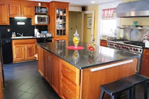 308 Old Main St, Yarmouth, MA 02664 - Photo 7