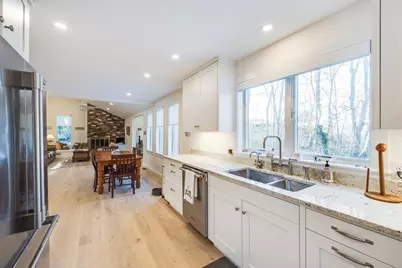 33 Fern Lane, Falmouth, MA 02543 - Photo 3