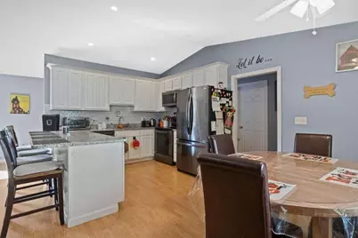 481 Buck Island Road #APT 11F, Yarmouth, MA 02673 - Photo 9