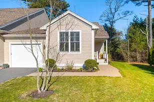 16 Grey Hawk Dr, Mashpee, MA 02649 - Photo 1