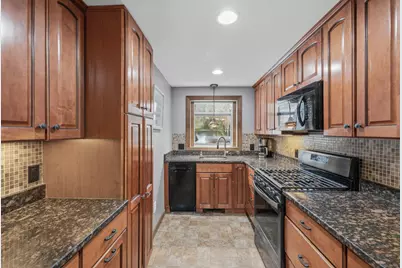 52 Birch Street, Plymouth, MA 02360 - Photo 7