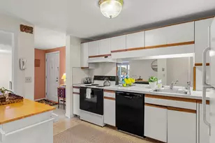 3 HILLTOP Dr, Sandwich, MA 02563 - Photo 9