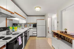 3 HILLTOP Dr, Sandwich, MA 02563 - Photo 5