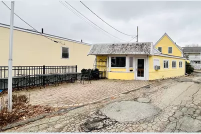 517 Main Street, Barnstable, MA 02601 - Photo 3