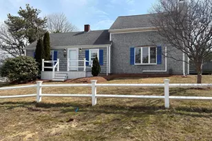 10 Wimbledon Dr, Yarmouth, MA 02673 - Photo 1