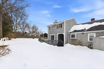 10 Wimbledon Drive, Yarmouth, MA 02673 - Photo 9