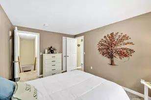 27 Ridge Dr, Middleborough, MA 02346 - Photo 9