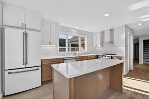 18 Juniper Cir, Brewster, MA 02631 - Photo 9