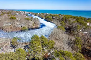 251 Shore Dr, Mashpee, MA 02649 - Photo 9