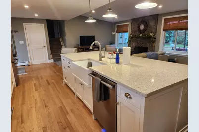10 Howard Avenue, Bourne, MA 02553 - Photo 3