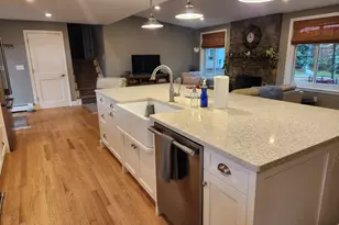 10 Howard Ave, Bourne, MA 02553 - Photo 3