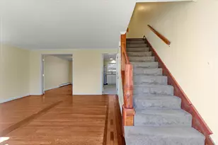 405 Village Dr, Bourne, MA 02532 - Photo 3