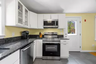 343 Bradford St, Provincetown, MA 02657 - Photo 9