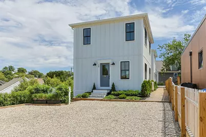 29 Cemetery Road #1, Provincetown, MA 02657 - Photo 3