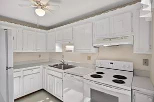 14 Harold St, Harwich, MA 02646 - Photo 9