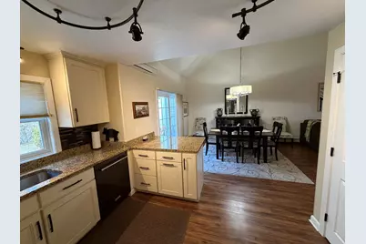 1 Hawthorne Court #UNIT C, Bourne, MA 02559 - Photo 3