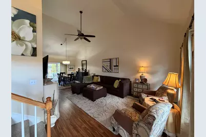 1 Hawthorne Court #UNIT C, Bourne, MA 02559 - Photo 5