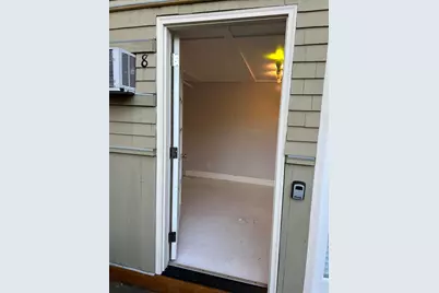 30 Conwell Street #8, Provincetown, MA 02657 - Photo 3