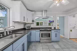 181 School St, Barnstable, MA 02635 - Photo 7