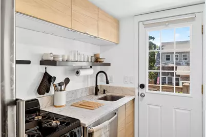 476 Commercial Street #Unit 4, Provincetown, MA 02657 - Photo 7