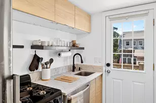 476 Commercial St, Provincetown, MA 02657 - Photo 7