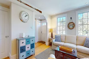 12 Franklin St, Provincetown, MA 02657 - Photo 23