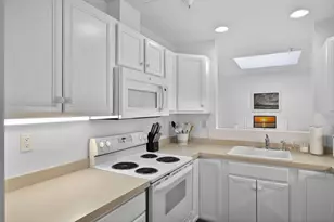 912 Main St, Chatham, MA 02633 - Photo 29