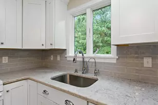 37 Pine Hill Blvd, Mashpee, MA 02649 - Photo 5