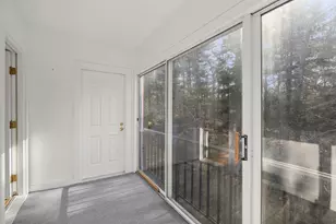 16 HILLTOP Dr, Sandwich, MA 02563 - Photo 9