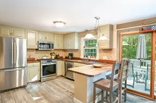 679 N Falmouth Hwy, Falmouth, MA 02556 - Photo 9