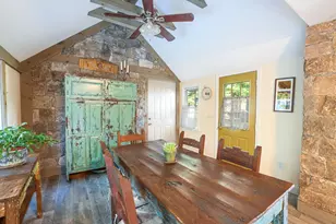 679 N Falmouth Hwy, Falmouth, MA 02556 - Photo 15