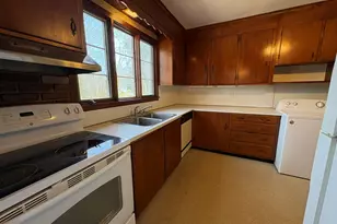17 Eileen St, Yarmouth, MA 02675 - Photo 11