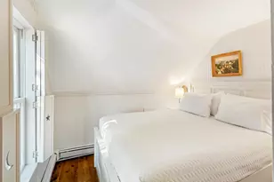 12 Cottage St, Provincetown, MA 02657 - Photo 19