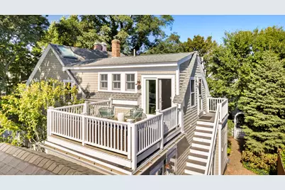 12 Cottage Street #UNIT 2, Provincetown, MA 02657 - Photo 3