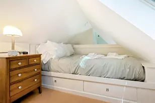 12 Cottage St, Provincetown, MA 02657 - Photo 23