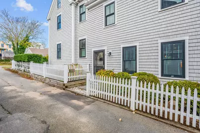 5 School Street #U2, Provincetown, MA 02657 - Photo 5
