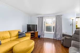 481 Buck Island Rd, Yarmouth, MA 02664 - Photo 9