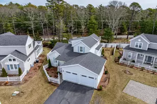 4 Cobblestone Cir, Mashpee, MA 02649 - Photo 27