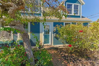 28 Commercial Street #Unit 2, Provincetown, MA 02657 - Photo 3