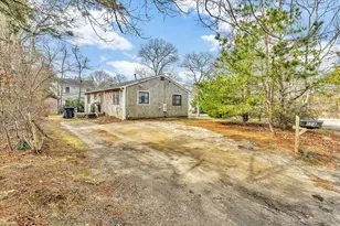 104 Edgewater Dr, Falmouth, MA 02536 - Photo 37