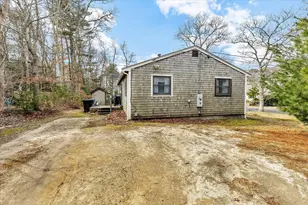 104 Edgewater Dr, Falmouth, MA 02536 - Photo 41