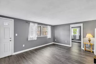 104 Edgewater Dr, Falmouth, MA 02536 - Photo 17