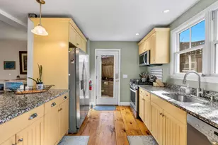 9A Holway Ave, Provincetown, MA 02657 - Photo 9