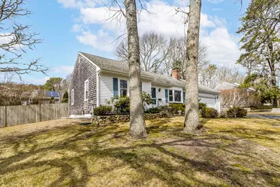 64 McNamara Avenue, Yarmouth, MA 02664 - Photo 23