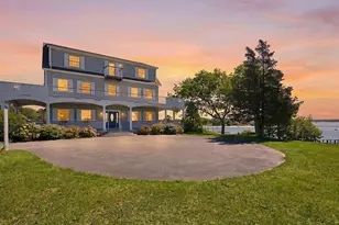 12 Groveland St, Buzzards Bay, MA 02532 - Photo 1